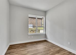 1701 Fountainview Drive - Photo 18