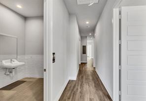 1701 Fountainview Drive - Photo 22