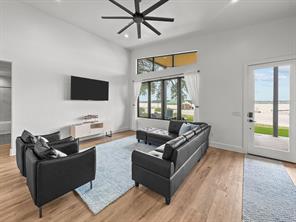 1782 FM 2951 - Photo 4