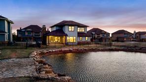 1044 Chapel Ridge Road - Photo 2