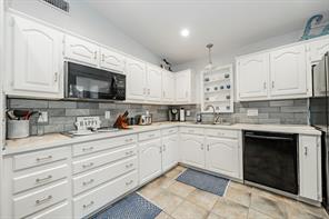 146 Harbor Drive - Photo 19
