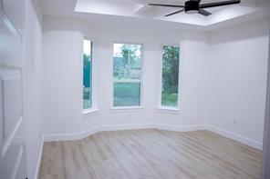 2212 Lakeshore Lane - Photo 20