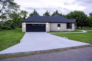 2212 Lakeshore Lane - Photo 3