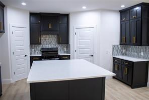 2212 Lakeshore Lane - Photo 8