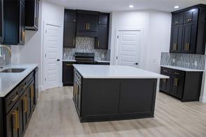2212 Lakeshore Lane - Photo 9