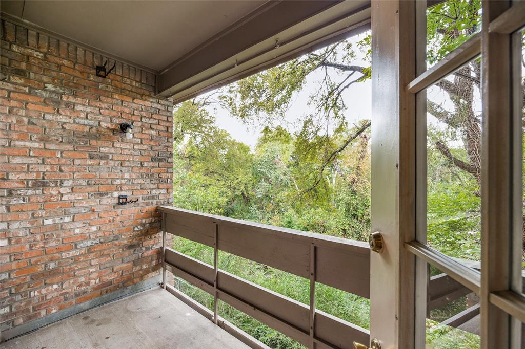 9801 Royal Lane - Photo 22