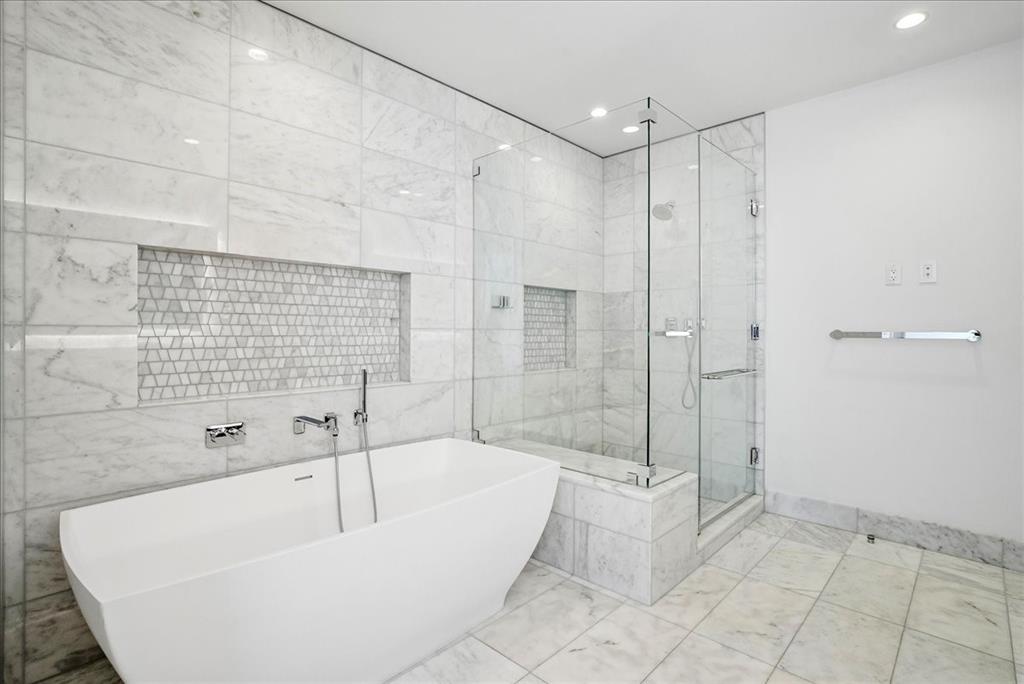 7901 Windrose Avenue - Photo 24