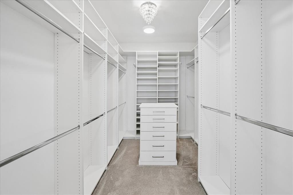 7901 Windrose Avenue - Photo 25