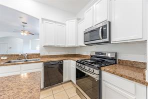 8537 Meadow Sweet Lane - Photo 11