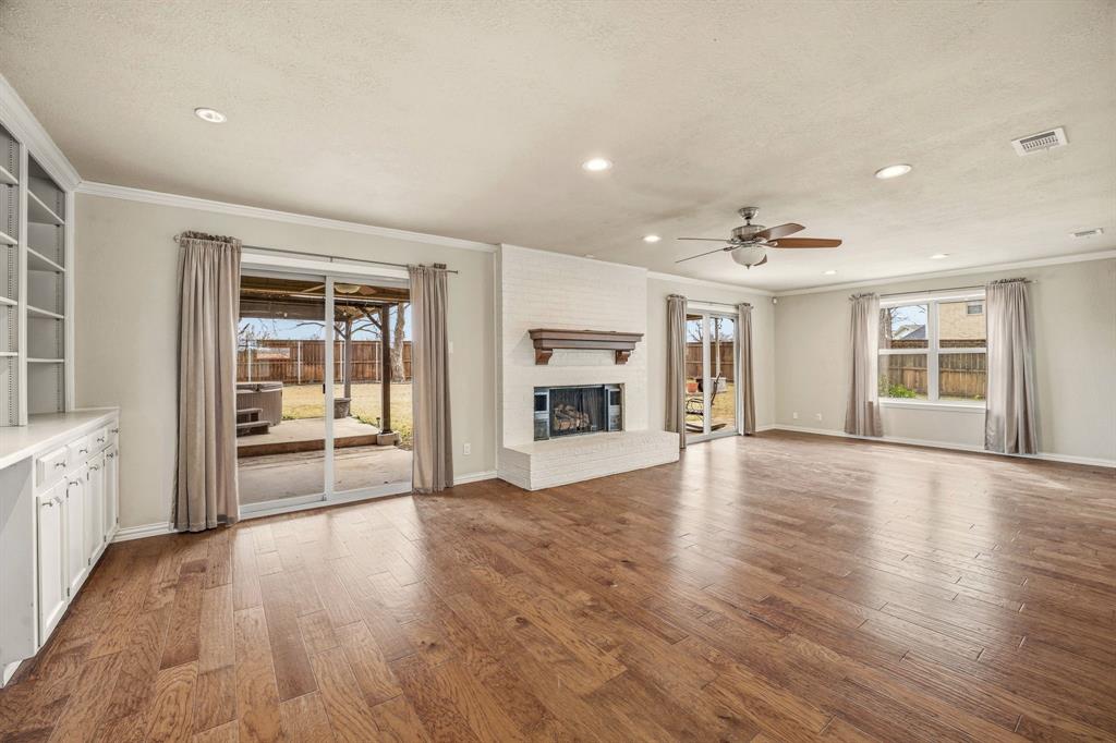 7115 Westover Drive - Photo 2