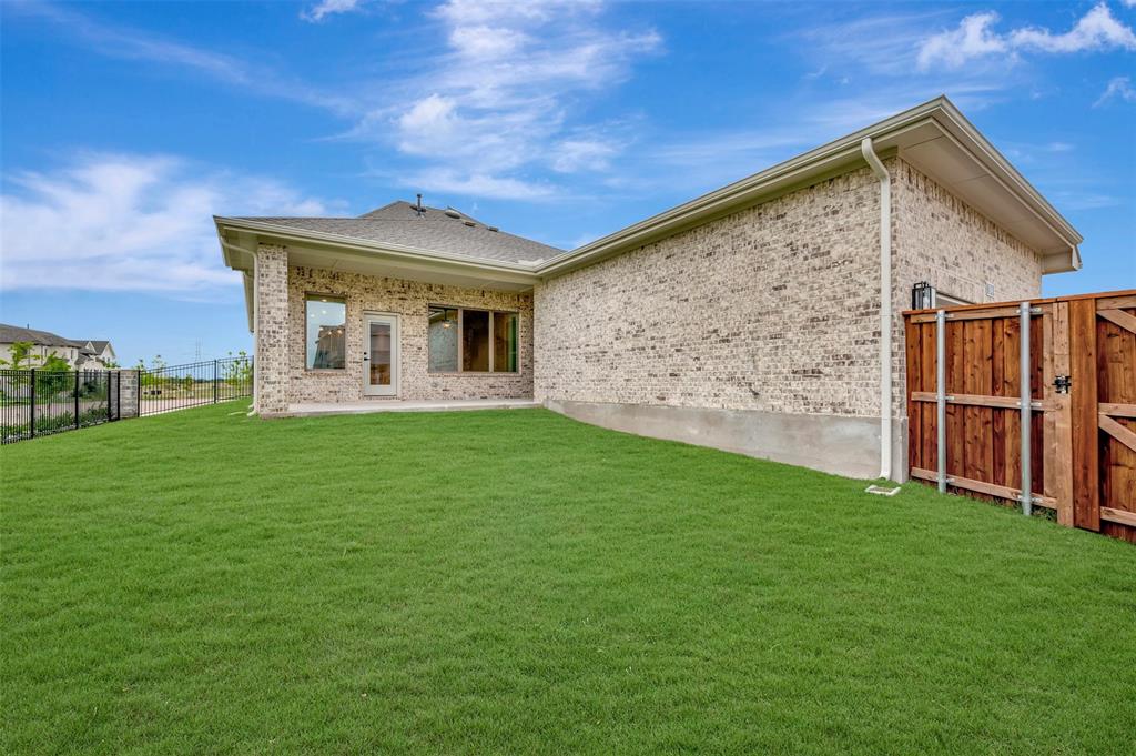 1100 Painted Lady Drive - Photo 2
