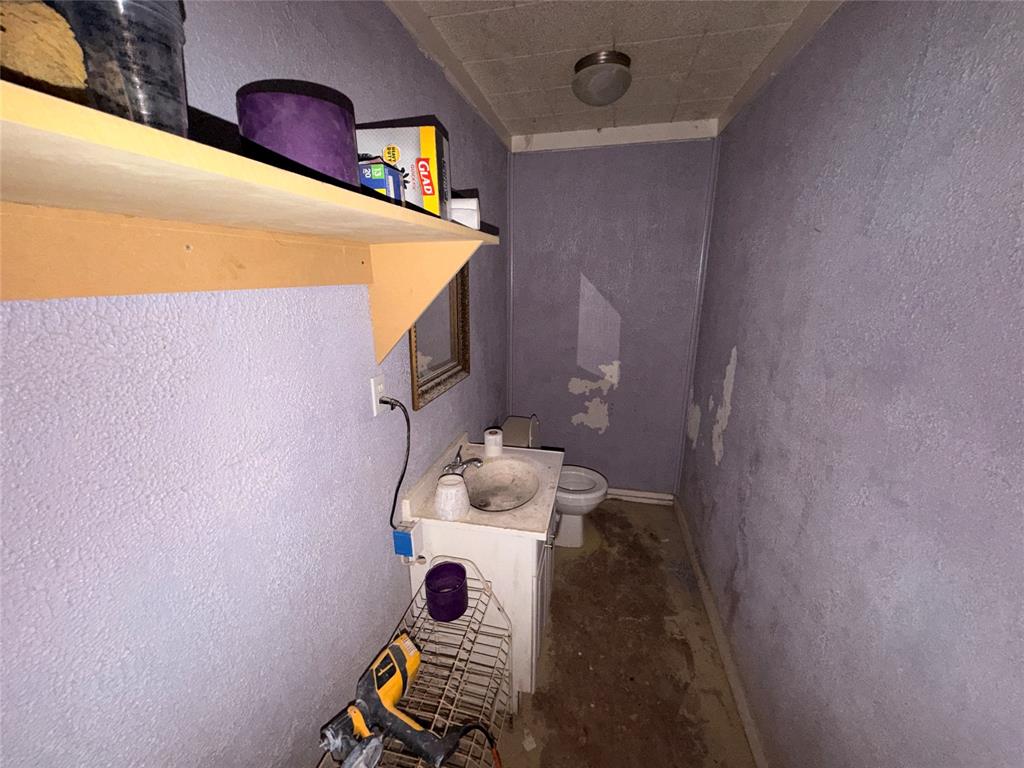 1012 W Main Street - Photo 18