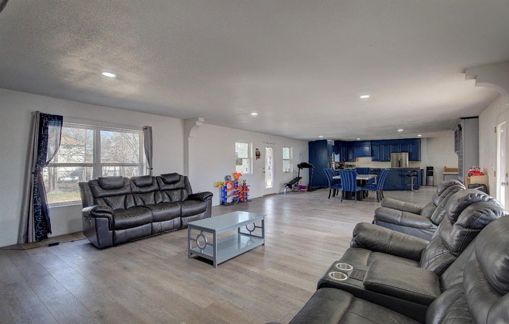 11291 Goss Street - Photo 12