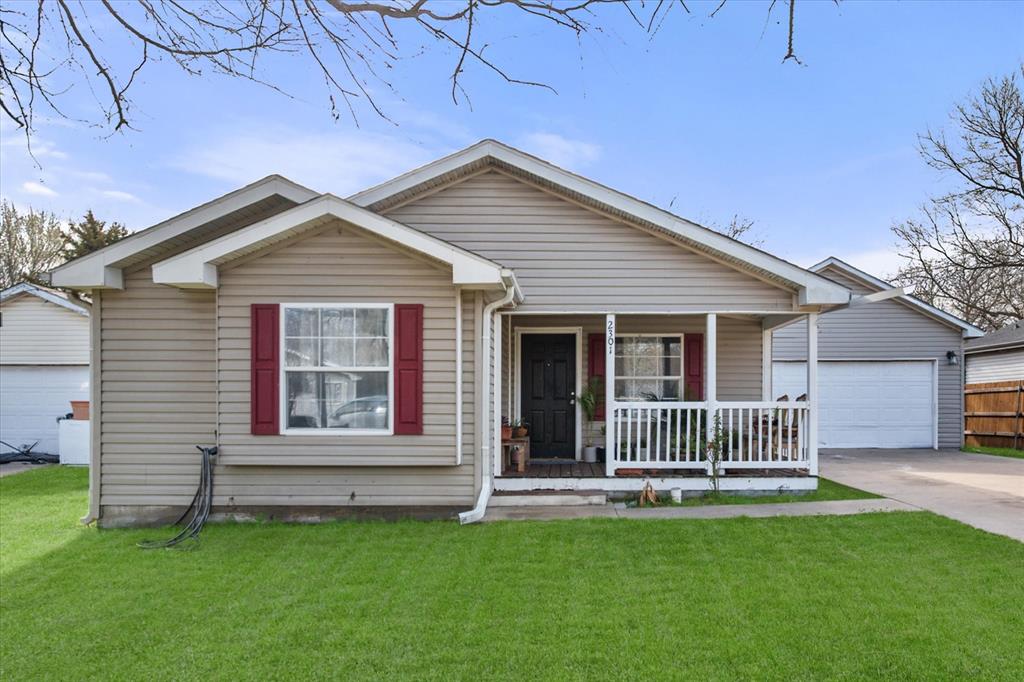 2301 W 13th Avenue - Photo 1