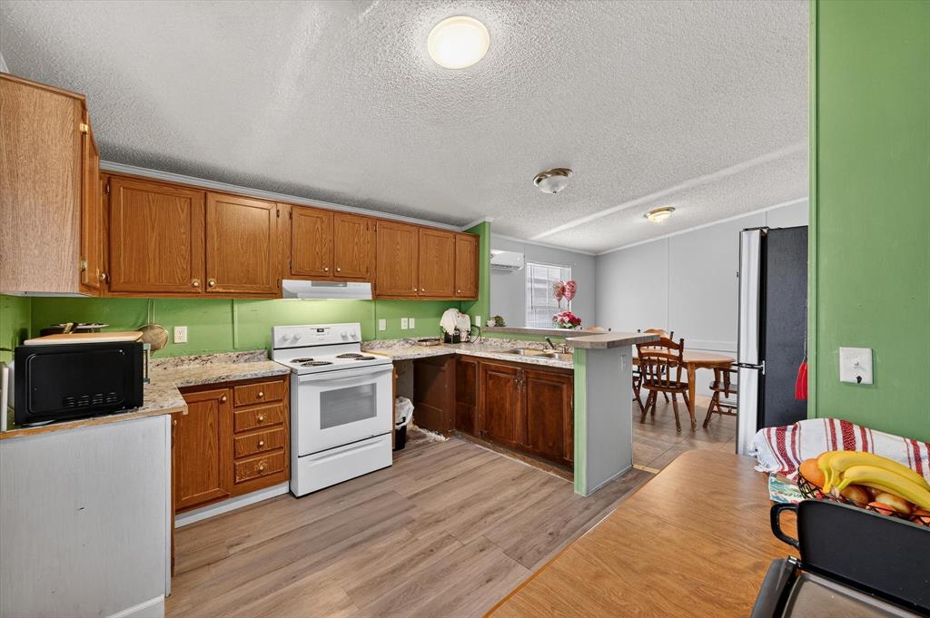 2301 W 13th Avenue - Photo 8