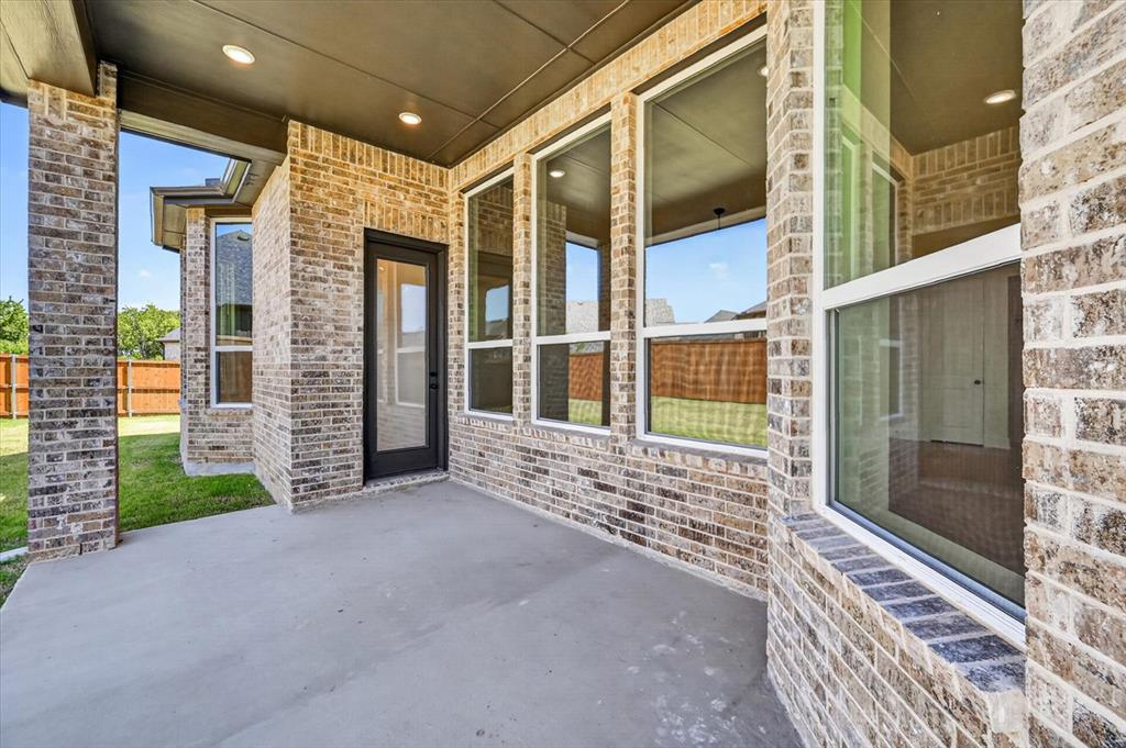 2818 Cedar Ridge - Photo 23