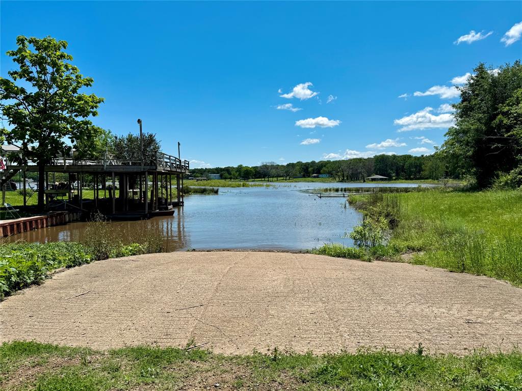 706 Sandpiper Court - Photo 10