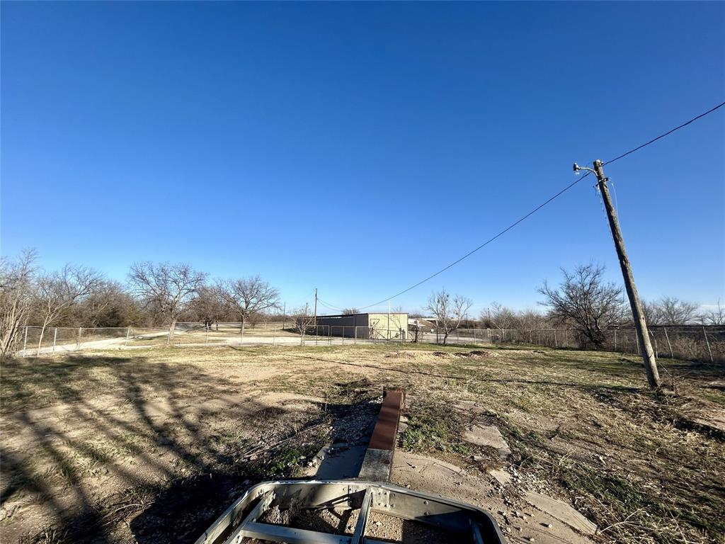 608 E College Street - Photo 25