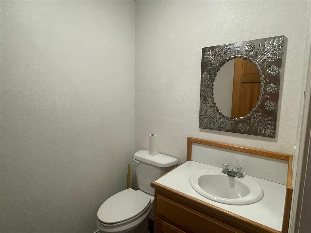 1312 N US Highway 281 - Photo 13