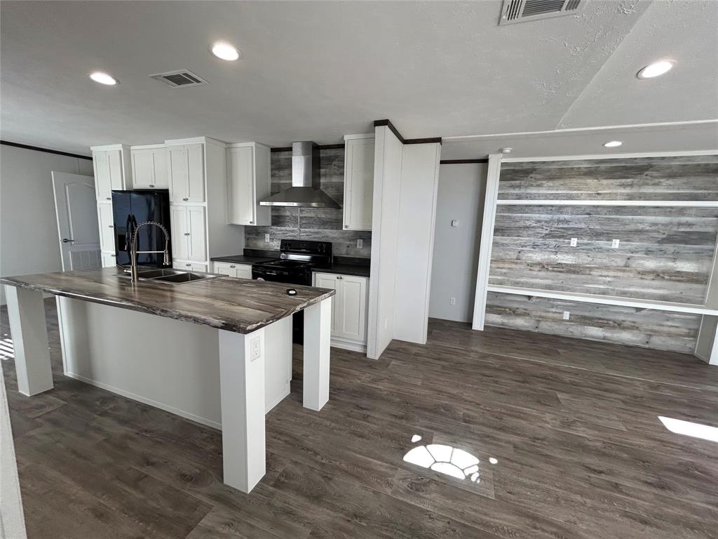439 Whitefoot - Photo 5