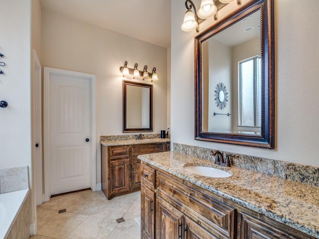 408 Heritage Lane - Photo 17