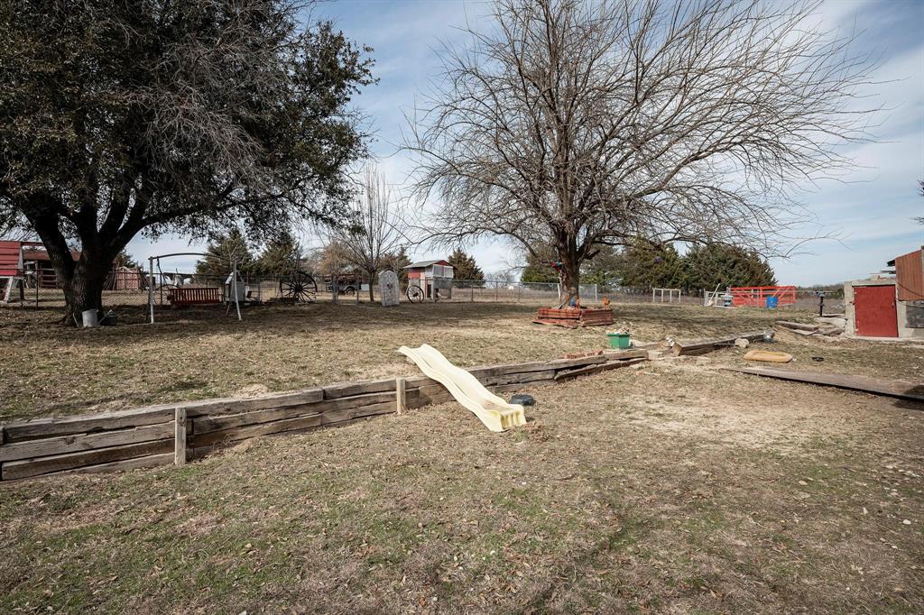 11678 STATE HIGHWAY 121 - Photo 25