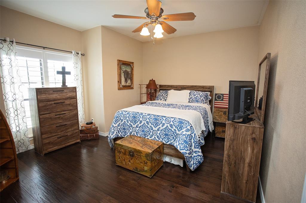 1204 Eagle Point - Photo 14