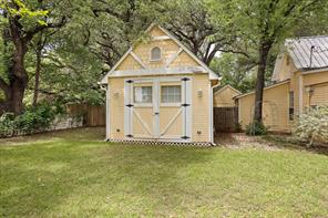 1002 W Pearl Street - Photo 33