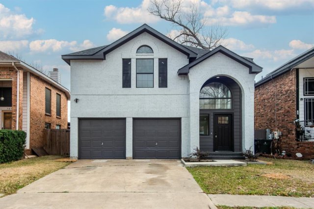 703 Meadowcreek Court