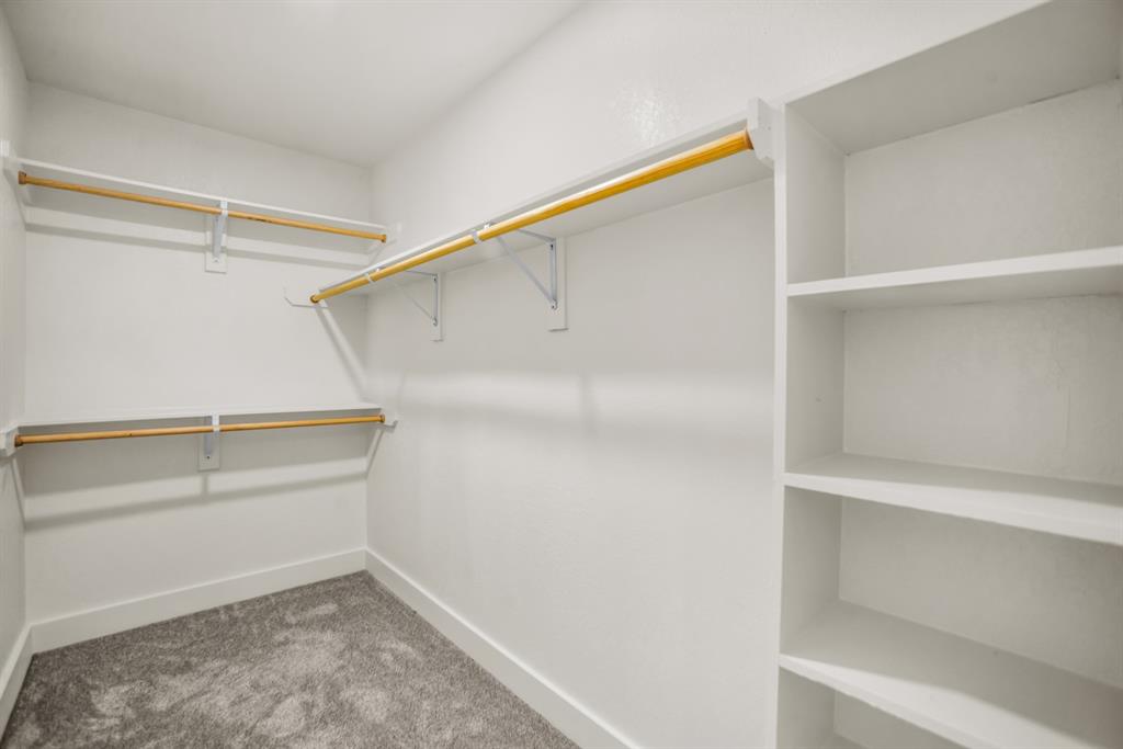 703 Meadowcreek Court - Photo 20