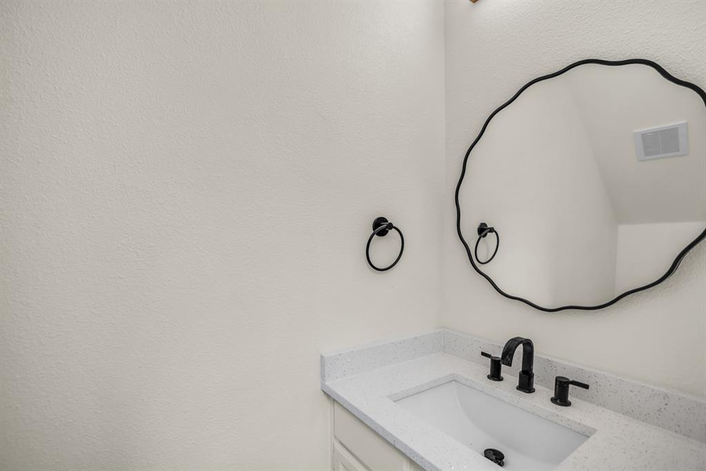 703 Meadowcreek Court - Photo 21