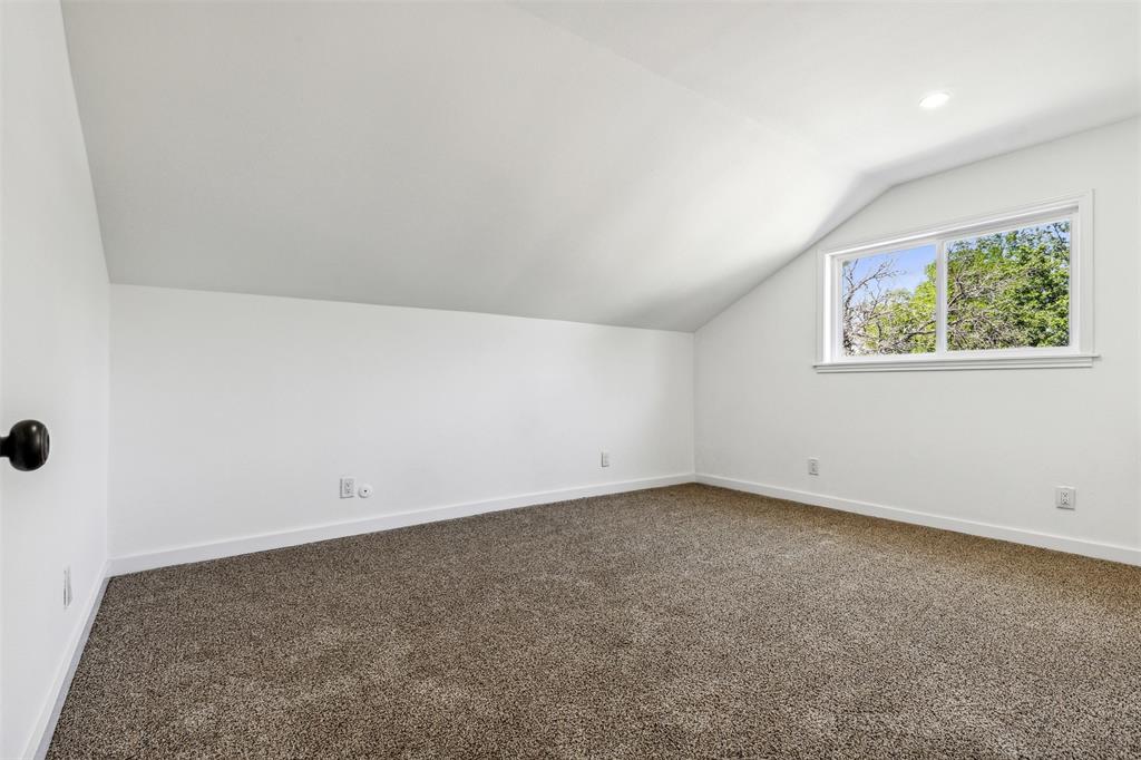 549 W Paloma Court - Photo 21