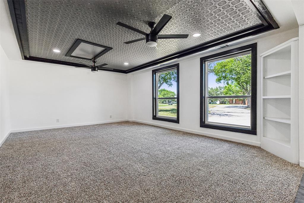 549 W Paloma Court - Photo 9