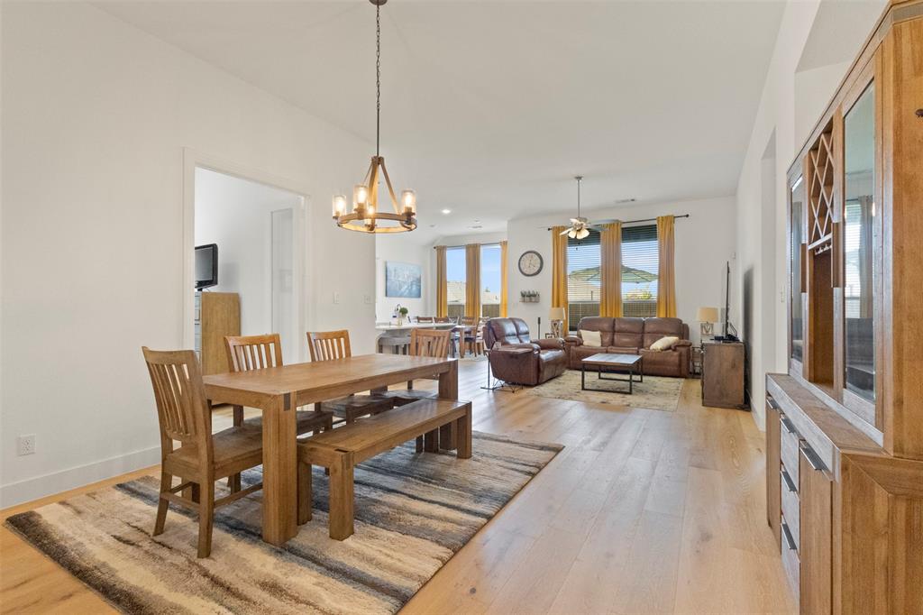 1609 Canter Court - Photo 12