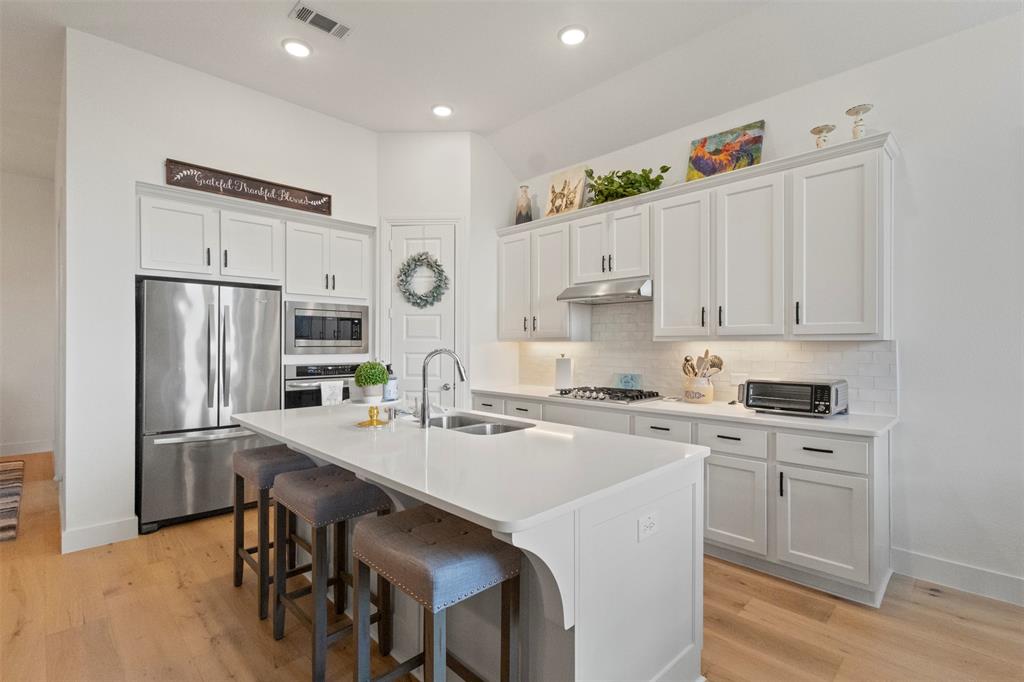 1609 Canter Court - Photo 16