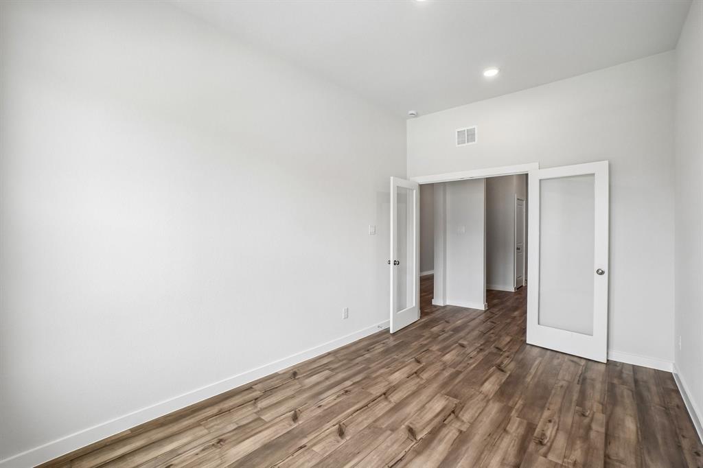 615 Landry Lane - Photo 17