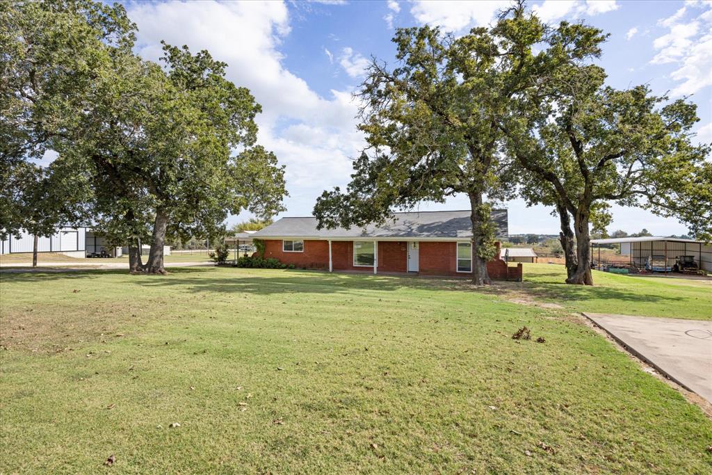 2720 N US 377 - Photo 1