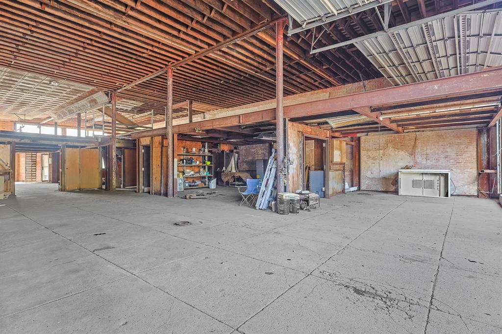 125 S Waco Street - Photo 19