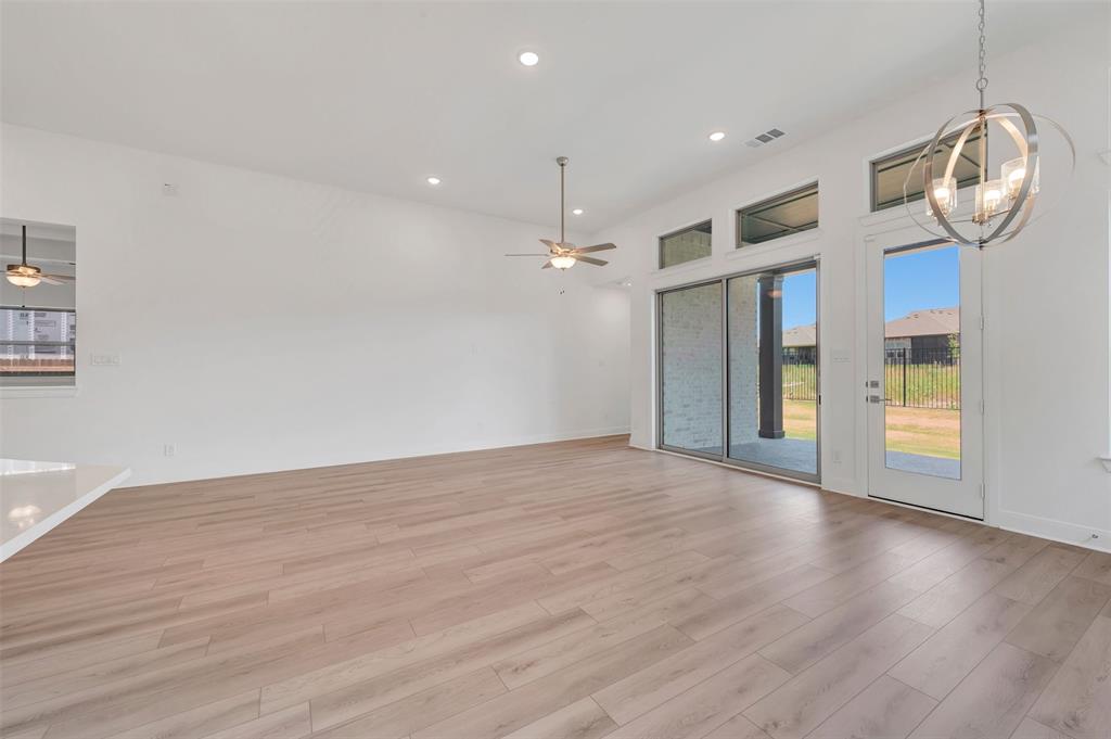 7829 Pondview Lane - Photo 14