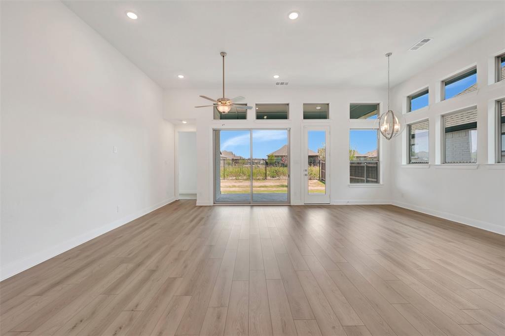 7829 Pondview Lane - Photo 16