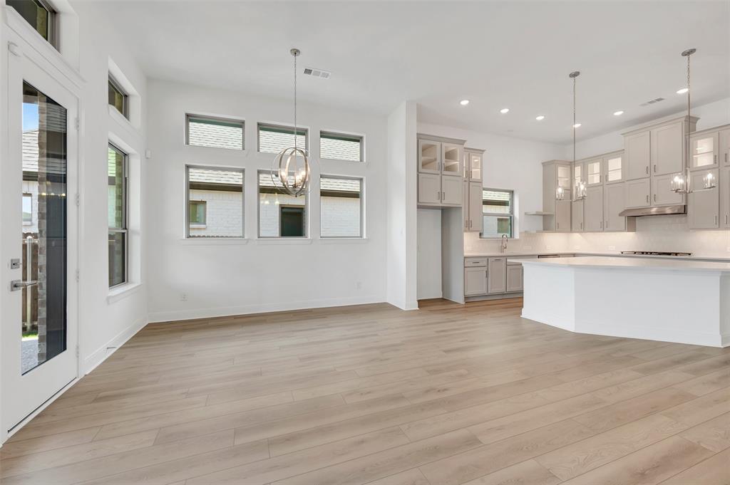 7829 Pondview Lane - Photo 18