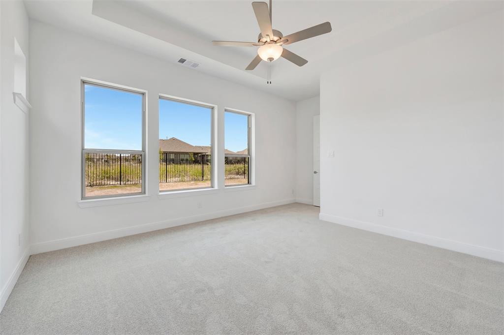 7829 Pondview Lane - Photo 25