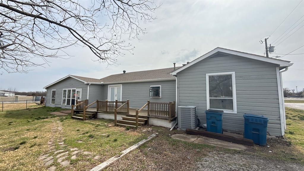 201 E Hubbard Street - Photo 23