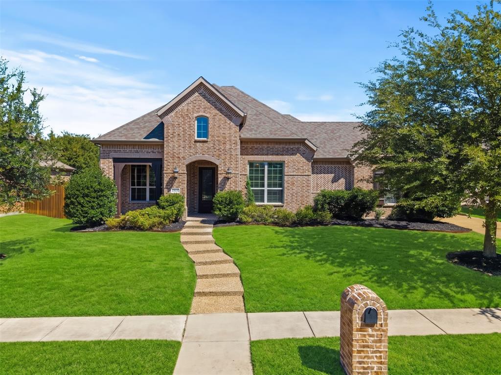 1021 White Crest Lane - Photo 1