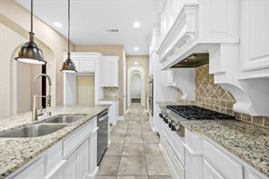 1021 White Crest Lane - Photo 10