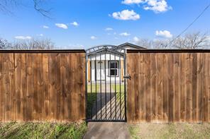 108 9th Street - Photo 17