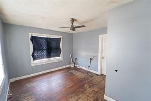 1109 W Elm Street - Photo 10