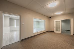 5704 James Avenue - Photo 10