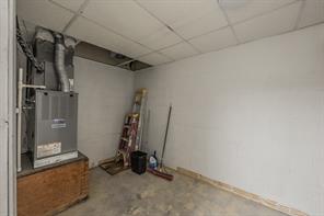 5704 James Avenue - Photo 18