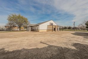 5704 James Avenue - Photo 2